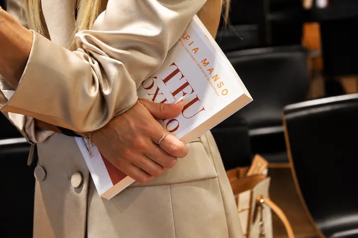 Fotografia da apresentação do livro O Teu Próximo Passo no Porto