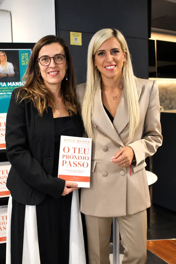 Fotografia da apresentação do livro O Teu Próximo Passo no Porto