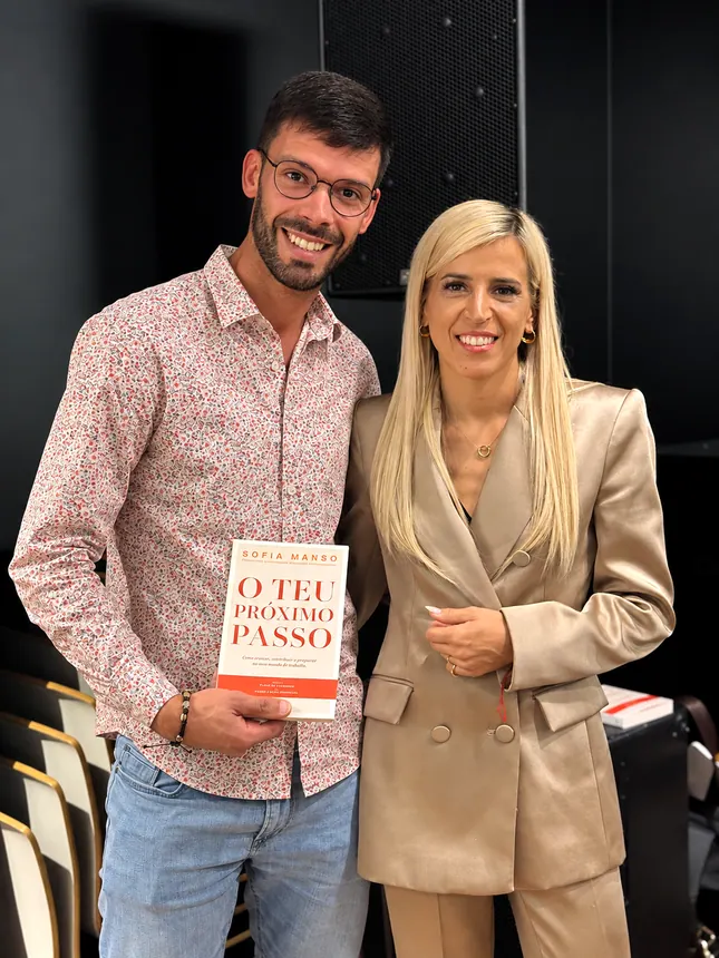Fotografia da apresentação do livro O Teu Próximo Passo no Porto