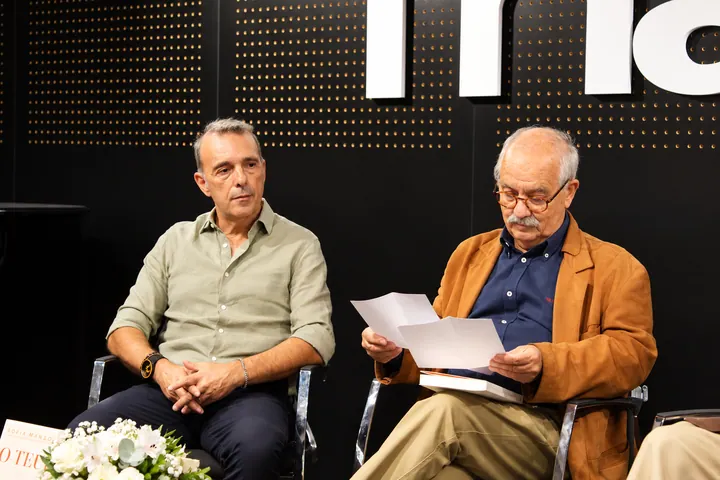 Fotografia da apresentação do livro O Teu Próximo Passo no Porto
